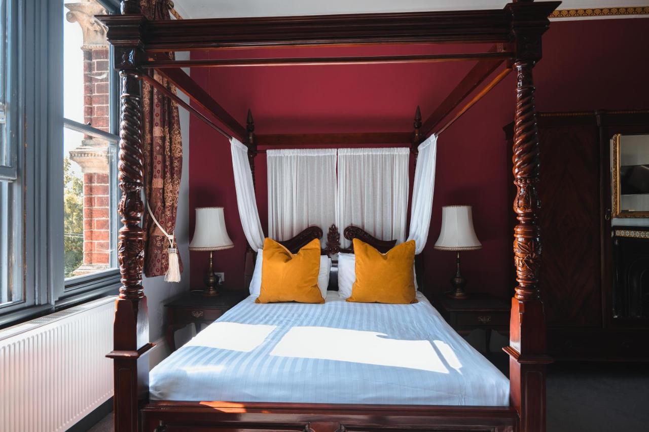 Hotel The Godwins Lugwardine Esterno foto