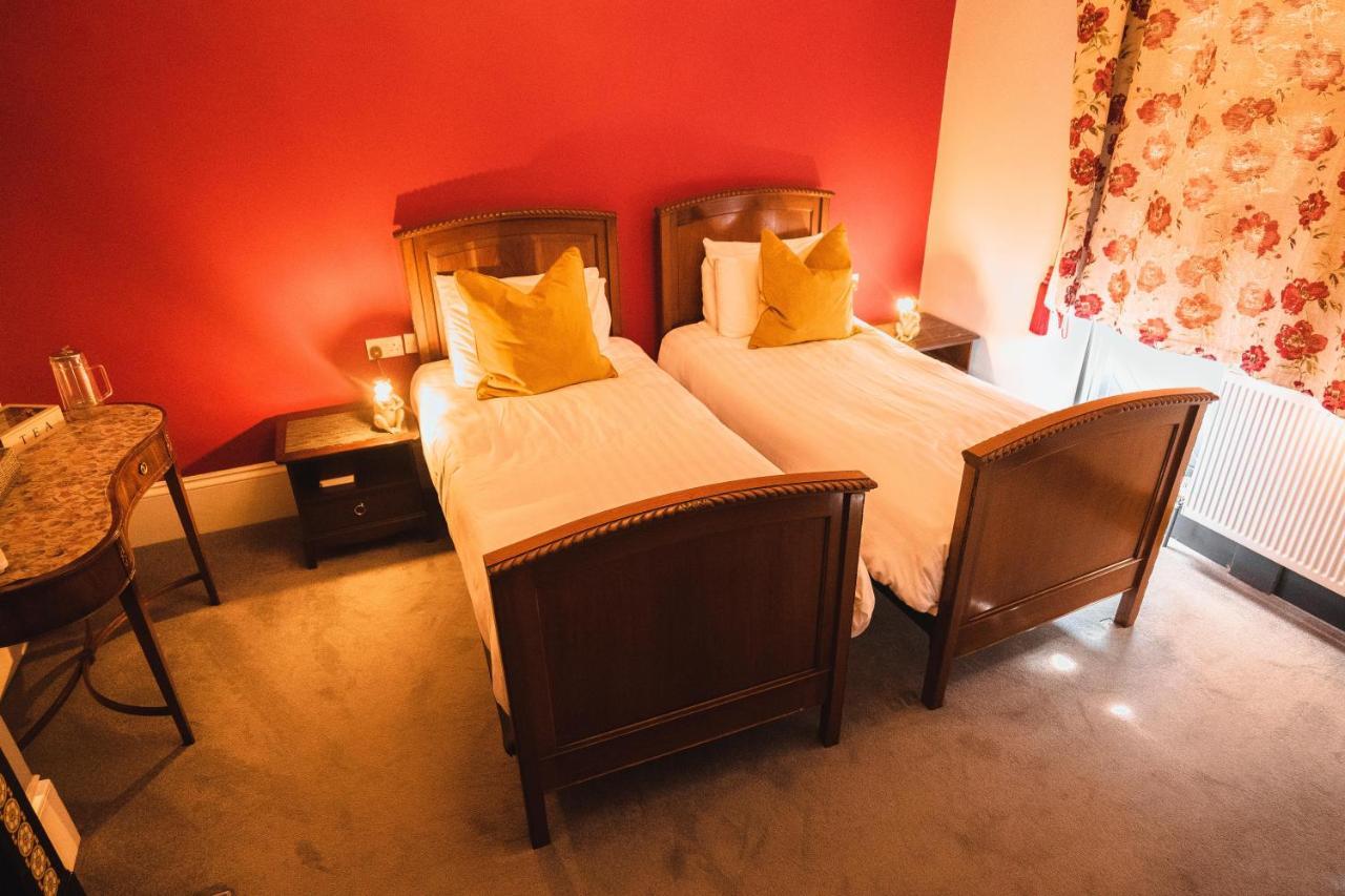 Hotel The Godwins Lugwardine Esterno foto