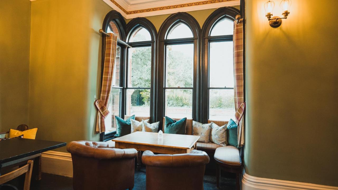 Hotel The Godwins Lugwardine Esterno foto